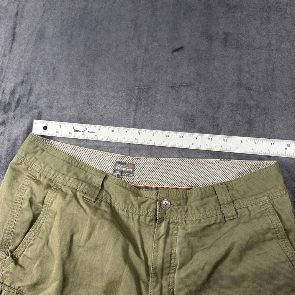 Royal Robbins Shorts Mens 38 Green Hiking Outdoor Cargo Utility 8 Inch Inseam